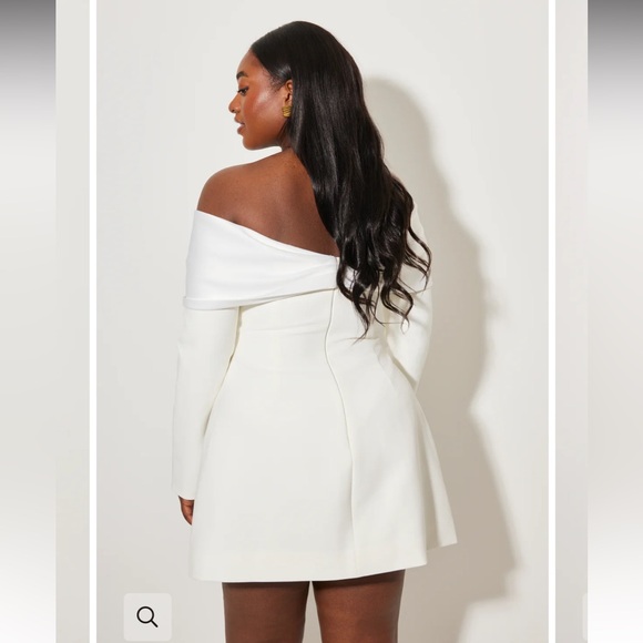 Ultimate Muse Bow Mini Dress - Picture 2 of 4